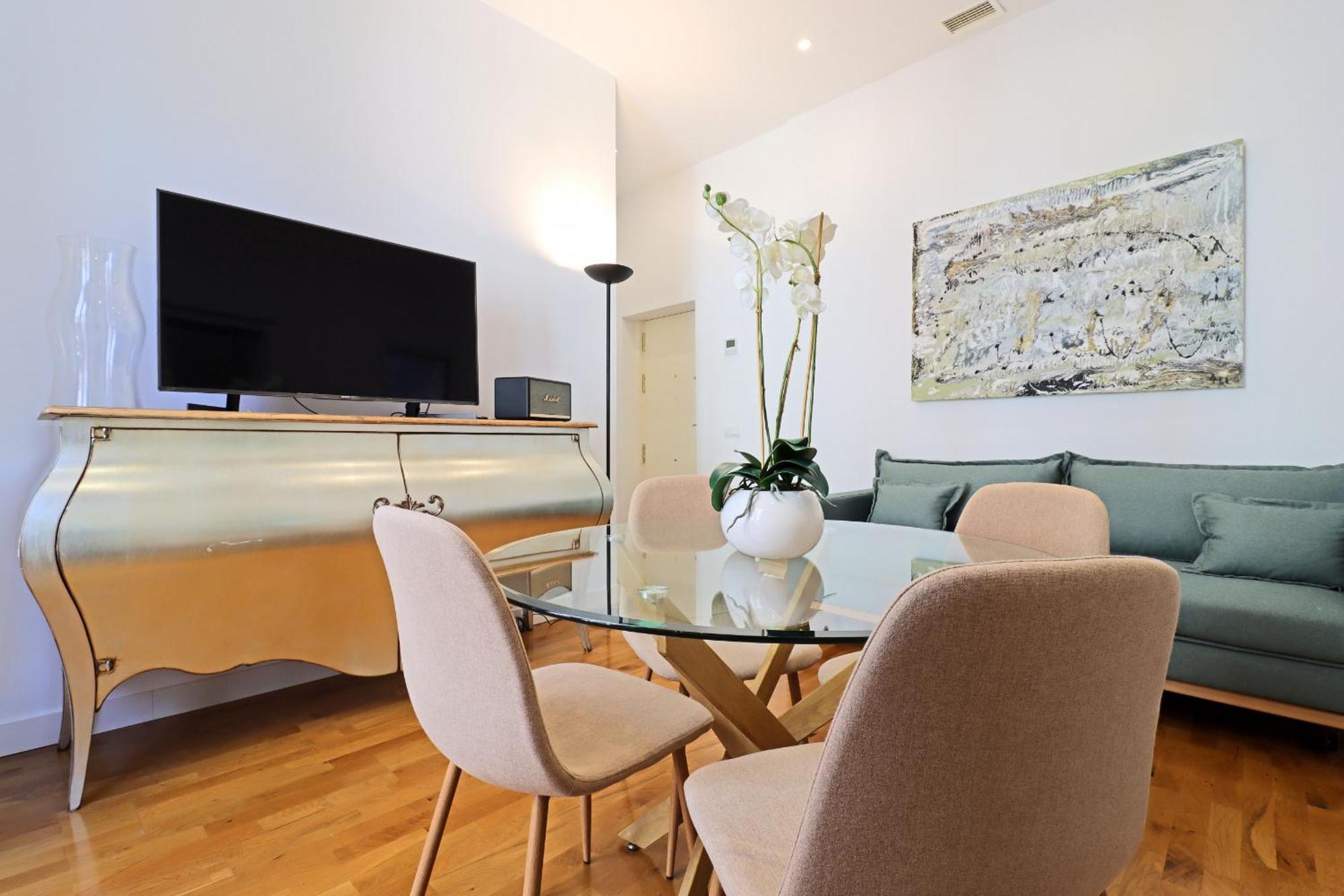 Chueca Suites Мадрид Экстерьер фото