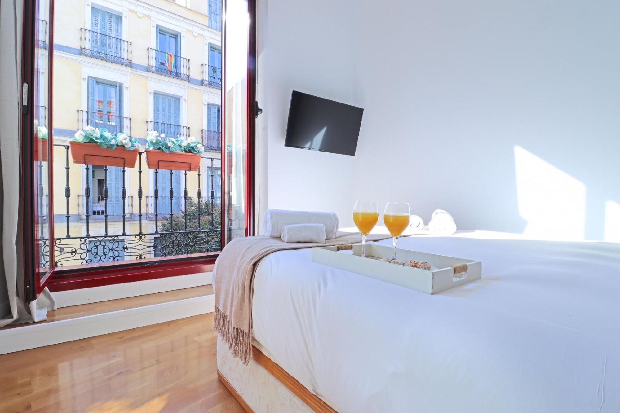 Chueca Suites Мадрид Экстерьер фото
