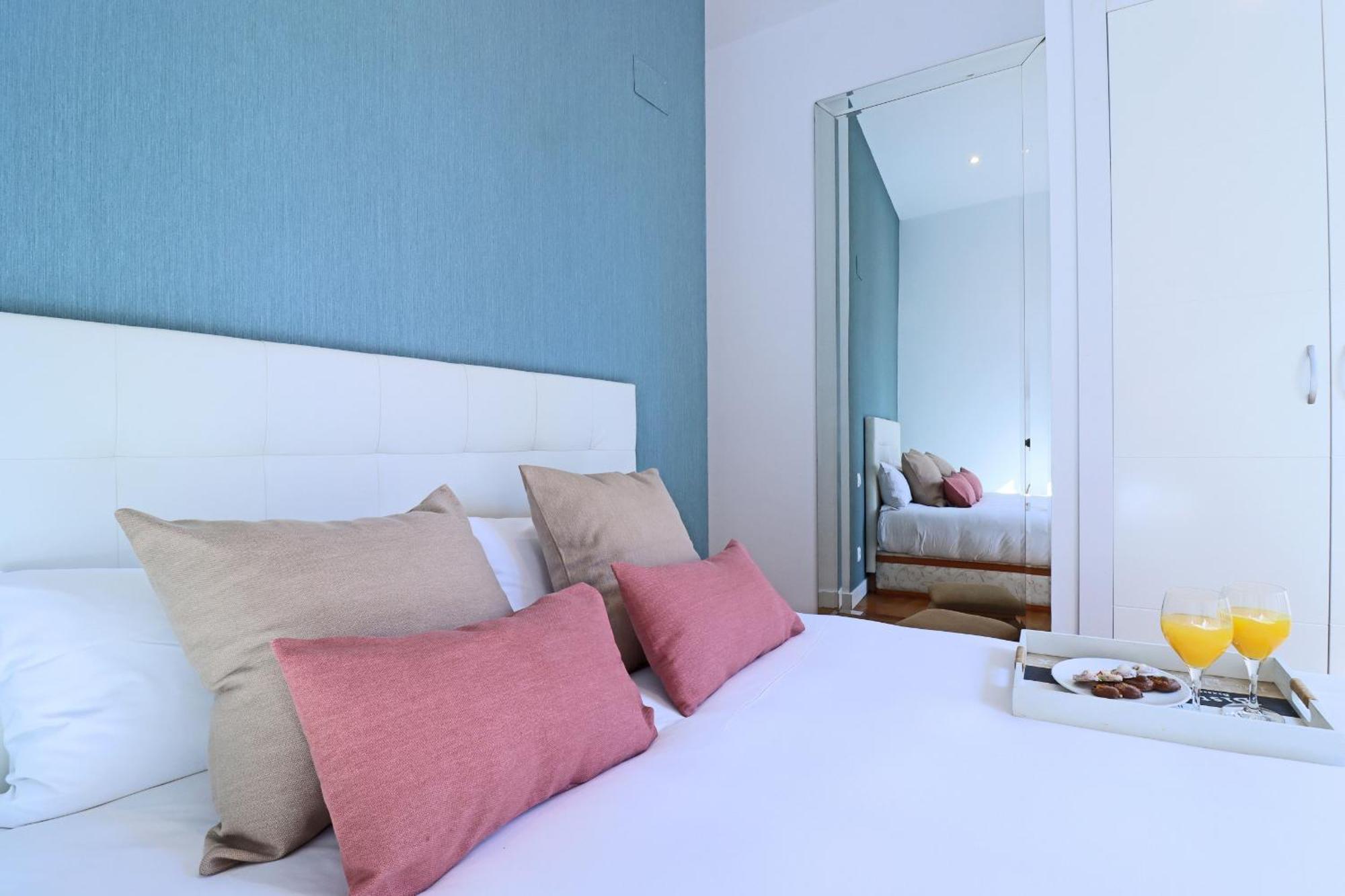 Chueca Suites Мадрид Экстерьер фото